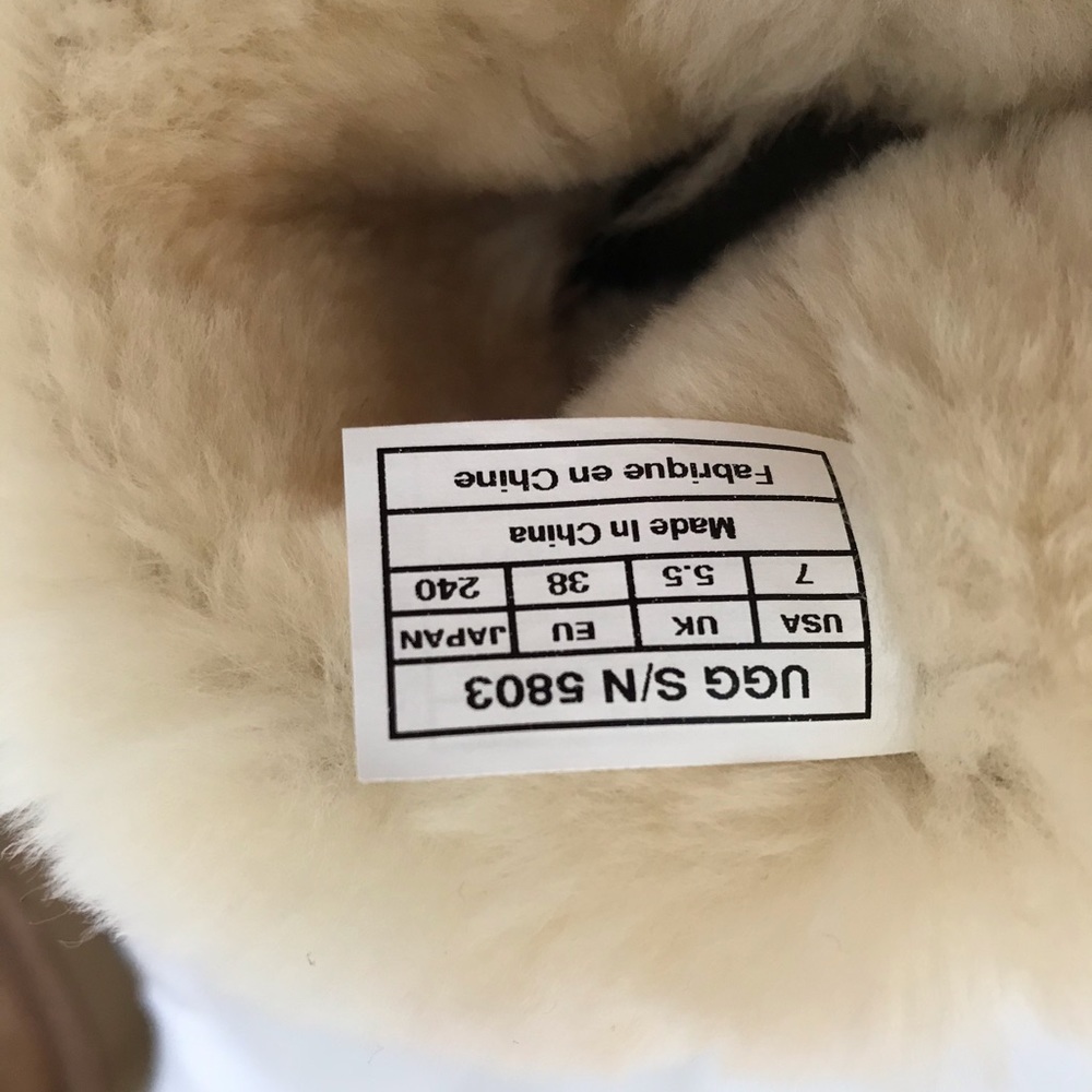 Ugg boots - Picture 4 of 7